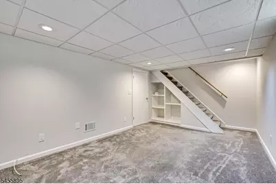 183 High St, Metuchen, NJ 08840 - Photo 32