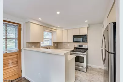 183 High St, Metuchen, NJ 08840 - Photo 22