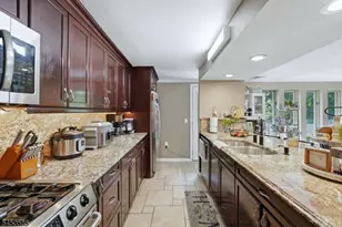 7 Arcata Pl, Ringwood, NJ 07456 - Photo 8