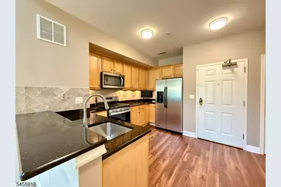 1420 Wharton Ct #1420, Riverdale, NJ 07457 - Photo 6