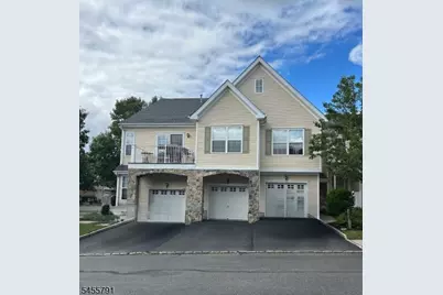 173 Terrace Ct #/16, Pompton Lakes, NJ 07442 - Photo 1
