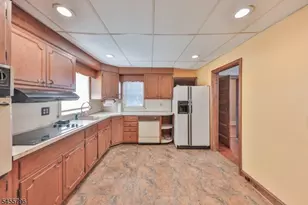 40 Chambers St, Phillipsburg, NJ 08865 - Photo 18