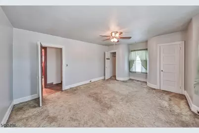 40 Chambers St, Phillipsburg, NJ 08865 - Photo 28
