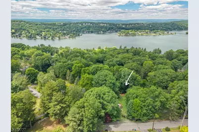 78 Woodlawn Rd, Sparta Township, NJ 07871 - Photo 4