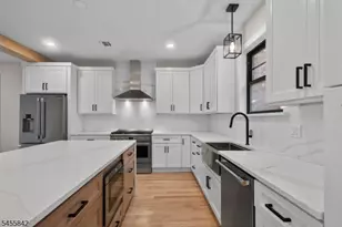 41 Lefke Ln, Hanover Township, NJ 07981 - Photo 8