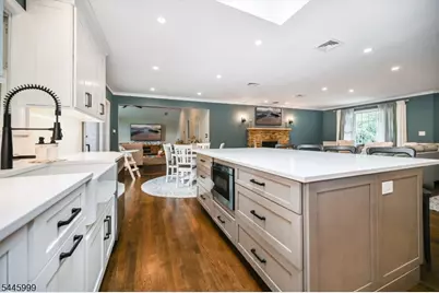 5 Harmer Ter, Wayne, NJ 07470 - Photo 10