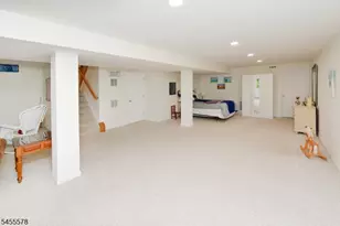 90 Summer Hill Rd, Wayne, NJ 07470 - Photo 30