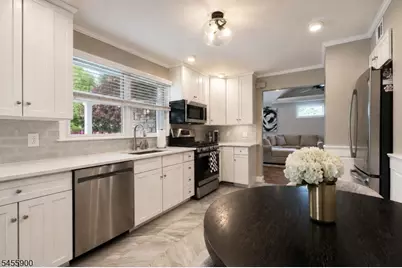 4 Raymond Ct, Lincoln Park, NJ 07035 - Photo 10