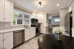 4 Raymond Ct, Lincoln Park, NJ 07035 - Photo 10