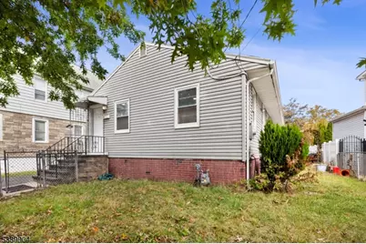 807 Canton St, Elizabeth, NJ 07202 - Photo 2