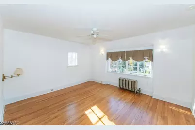 21 N Glen Rd, Mountain Lakes, NJ 07046 - Photo 28