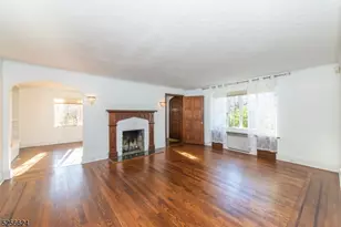 21 N Glen Rd, Mountain Lakes, NJ 07046 - Photo 4