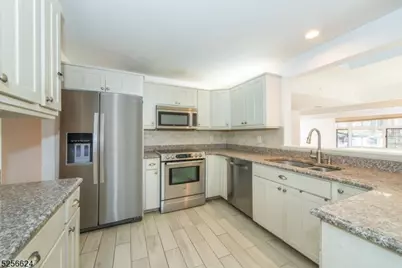 21 N Glen Rd, Mountain Lakes, NJ 07046 - Photo 12