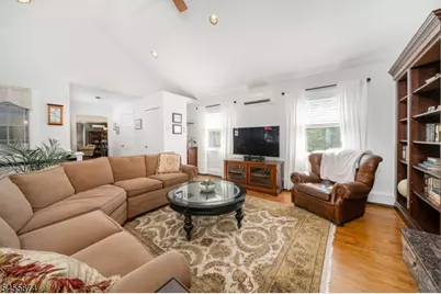 152 Hillside Ave, Chatham, NJ 07928 - Photo 24