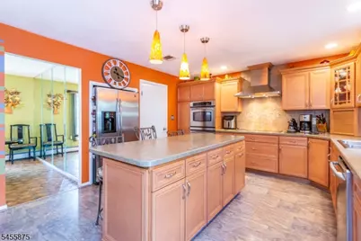 35 Herbert Ter, West Orange Township, NJ 07052 - Photo 8