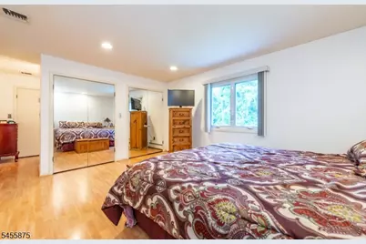 35 Herbert Ter, West Orange Township, NJ 07052 - Photo 16