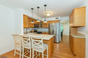 31 Lockley Ct, Mountain Lakes, NJ 07046 - Photo 6