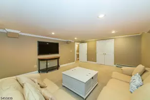 31 Lockley Ct, Mountain Lakes, NJ 07046 - Photo 34