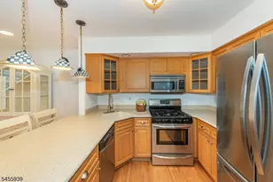 31 Lockley Ct, Mountain Lakes, NJ 07046 - Photo 6