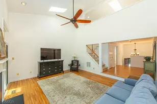 31 Lockley Ct, Mountain Lakes, NJ 07046 - Photo 12