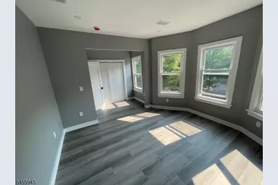 823 S 14th St, Newark, NJ 07108 - Photo 14
