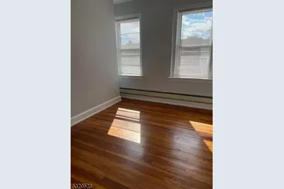 75 Pine St #3R, Montclair, NJ 07042 - Photo 4