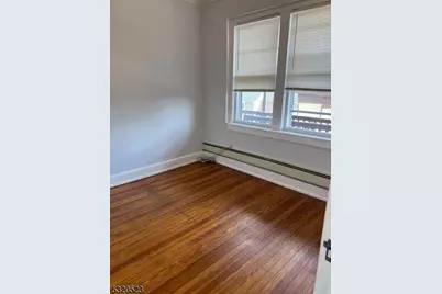 75 Pine St #3R, Montclair, NJ 07042 - Photo 8