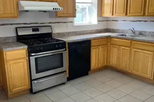 75 Pine St, Montclair, NJ 07042 - Photo 1