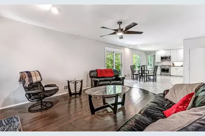33 Highmount Ave, Warren Township, NJ 07059 - Photo 14