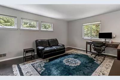 33 Highmount Ave, Warren Township, NJ 07059 - Photo 18