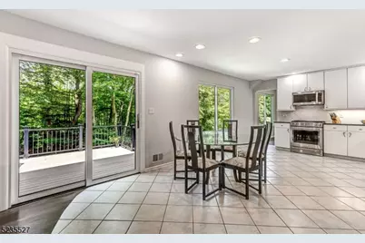 33 Highmount Ave, Warren Township, NJ 07059 - Photo 12