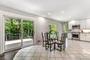 33 Highmount Ave, Warren Township, NJ 07059 - Photo 12