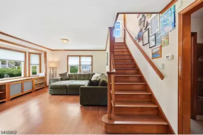 80 Reinman Rd, Warren Township, NJ 07059 - Photo 6