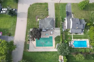 1 Evelyn Pl, Pequannock Township, NJ 07444 - Photo 36