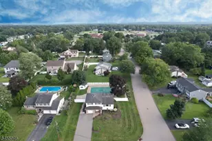1 Evelyn Pl, Pequannock Township, NJ 07444 - Photo 38