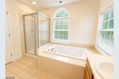 23 Liberty Ridge Rd, Bernards Township, NJ 07920 - Photo 10