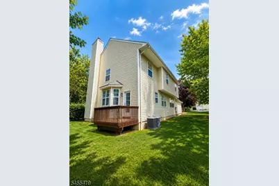 23 Liberty Ridge Rd, Bernards Township, NJ 07920 - Photo 2