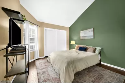 70 Sage Court, Bedminster Township, NJ 07921 - Photo 8