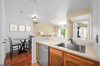 70 Sage Court, Bedminster Township, NJ 07921 - Photo 6