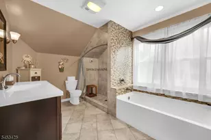 1245 Oakland Ave, Union Township, NJ 07083 - Photo 14