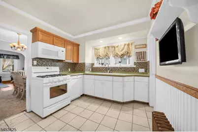 1245 Oakland Ave, Union Township, NJ 07083 - Photo 8