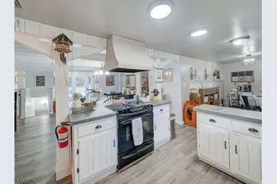 300 County Road 579, Alexandria Township, NJ 08804 - Photo 10