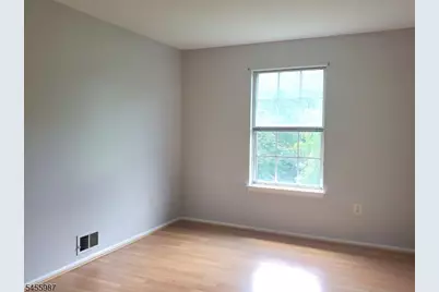 133 Rachel Ct, Franklin Township, NJ 08823 - Photo 6