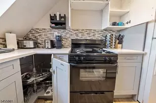 61 Washington Terrace, East Orange, NJ 07017 - Photo 8