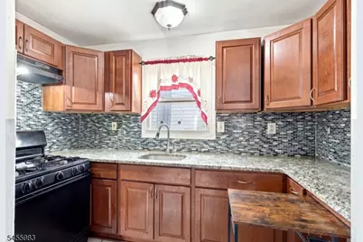 42 S 5th St, Elizabeth, NJ 07206 - Photo 10