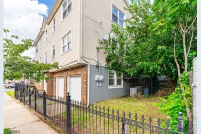 42 S 5th St, Elizabeth, NJ 07206 - Photo 2