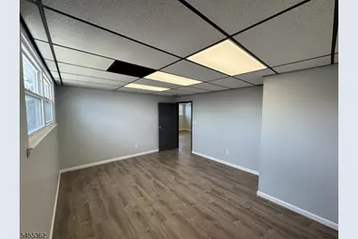 715 Somerset St, Unit 201, Franklin Township, NJ 08873 - Photo 6