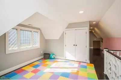 88 W Main St, Mendham, NJ 07945 - Photo 32