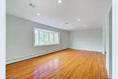 237 N 8th St #2, Kenilworth, NJ 07033 - Photo 16