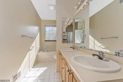 99 Kensington Cir, White Township, NJ 07823 - Photo 18